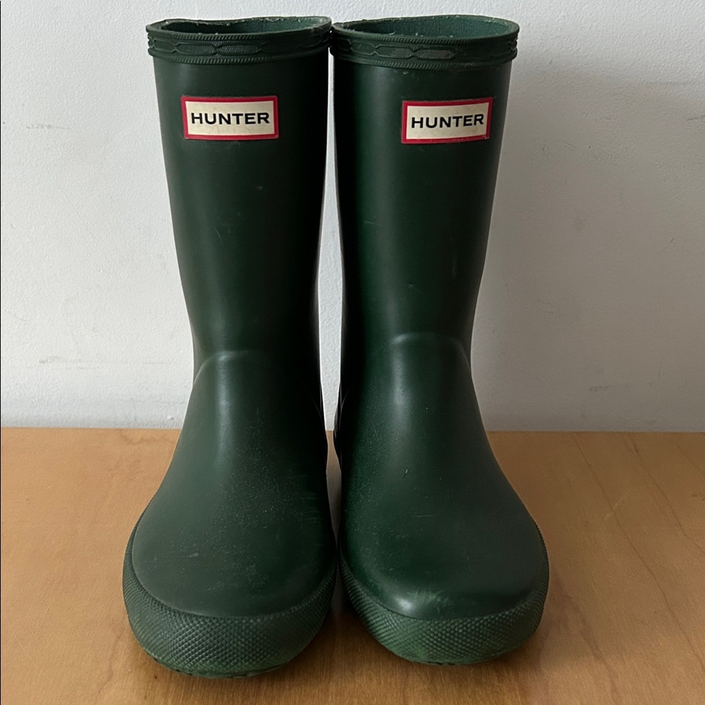 🌱Hunter Classic Rainboots Kids US 13 Hunter Green